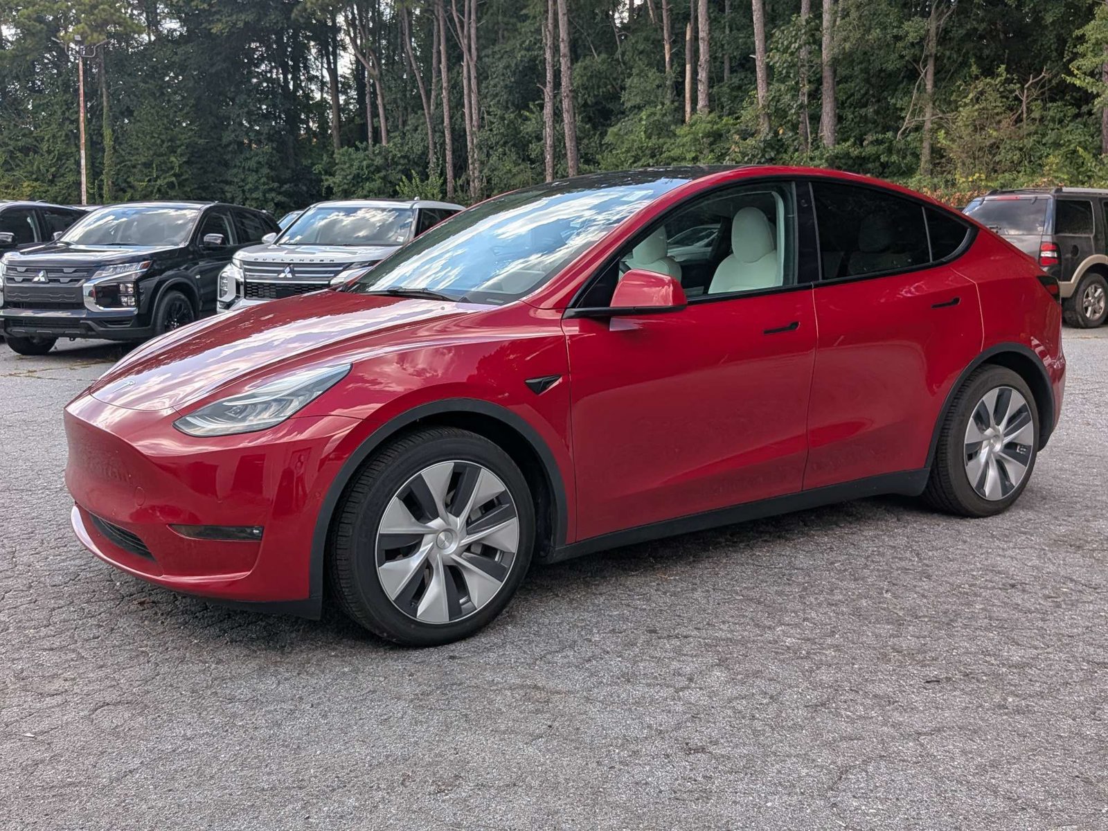 Used 2021 Tesla Model Y Long Range AWD/4WD image 7