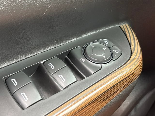 Used 2023 GMC Acadia SLE w/ Driver Convenience Package AWD/4WD image 13