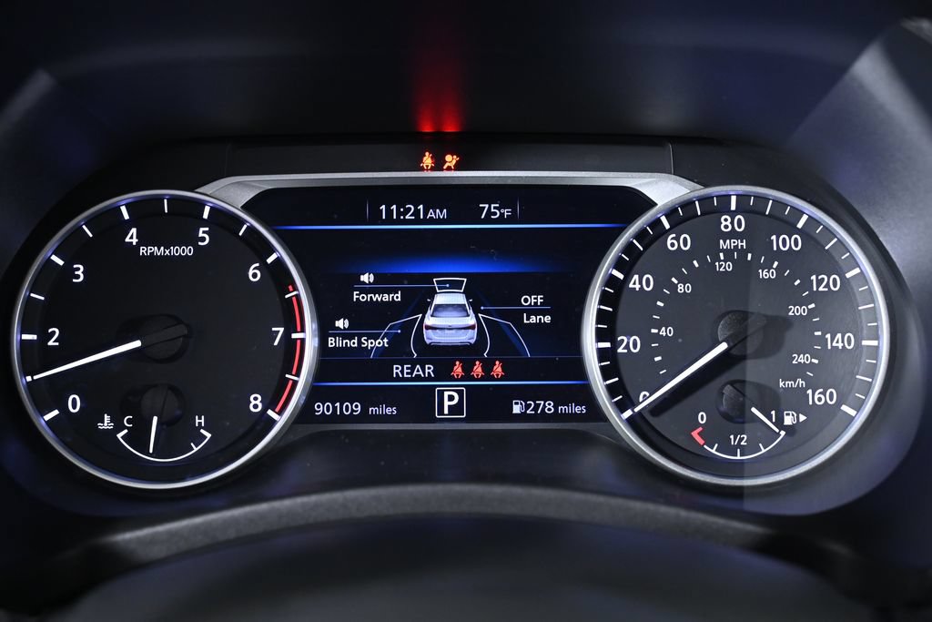 Certified 2023 Nissan Sentra SR w/ SR Premium Package FWD image 14