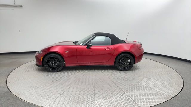 Certified 2024 MAZDA MX-5 Miata Club image 5
