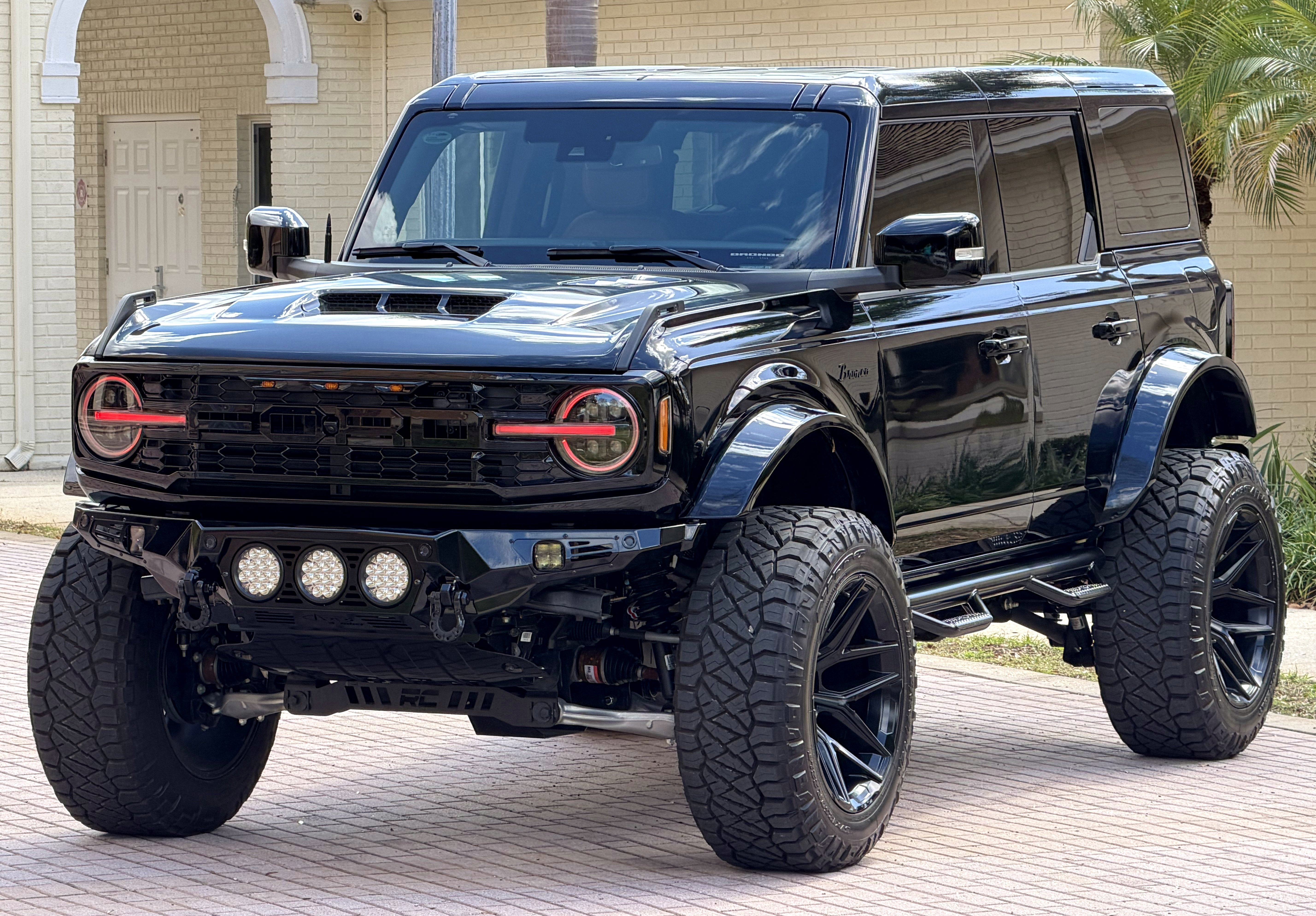 Used 2025 Ford Bronco Outer Banks AWD/4WD image 43