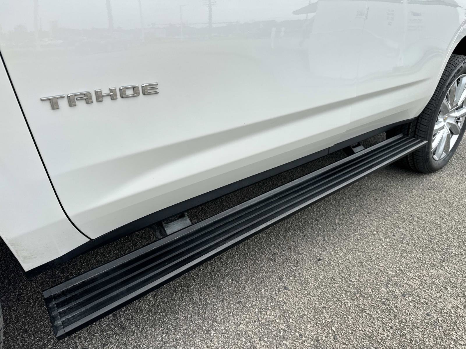 Used 2022 Chevrolet Tahoe High Country AWD/4WD image 12