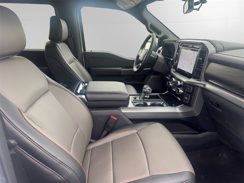 New 2025 Ford F150 Lariat w/ Equipment Group 502A High image 15