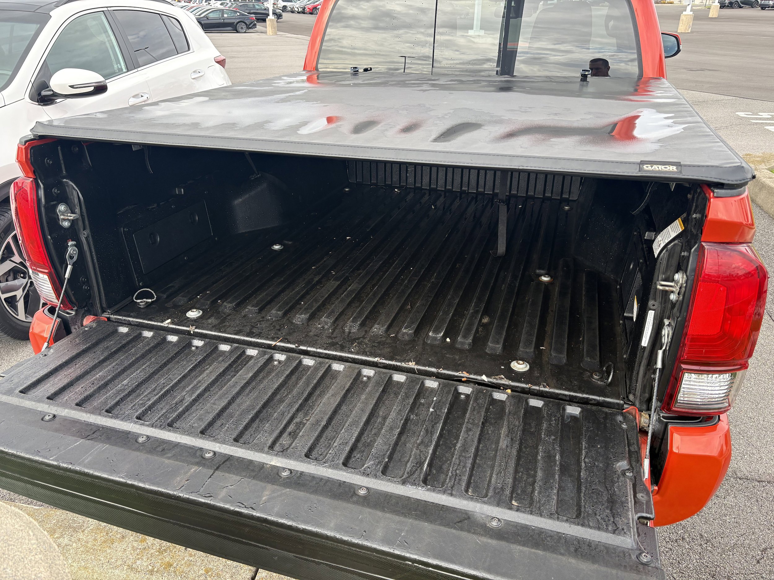 Used 2018 Toyota Tacoma TRD Sport AWD/4WD image 8