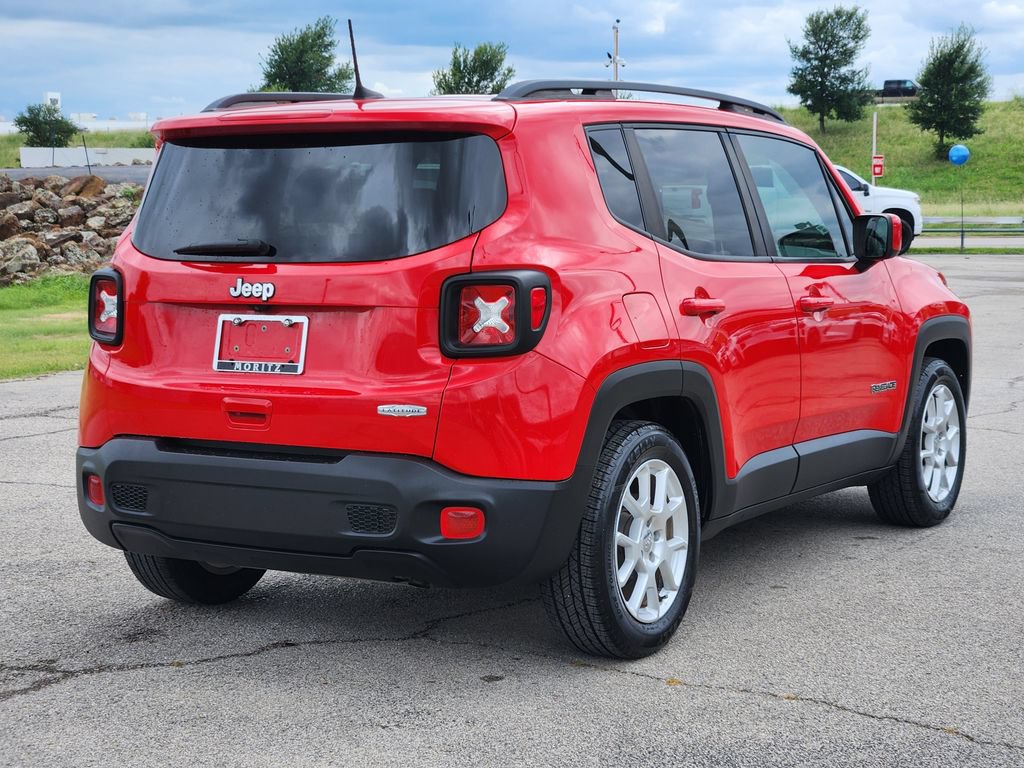 Used 2019 Jeep Renegade Latitude FWD image 5