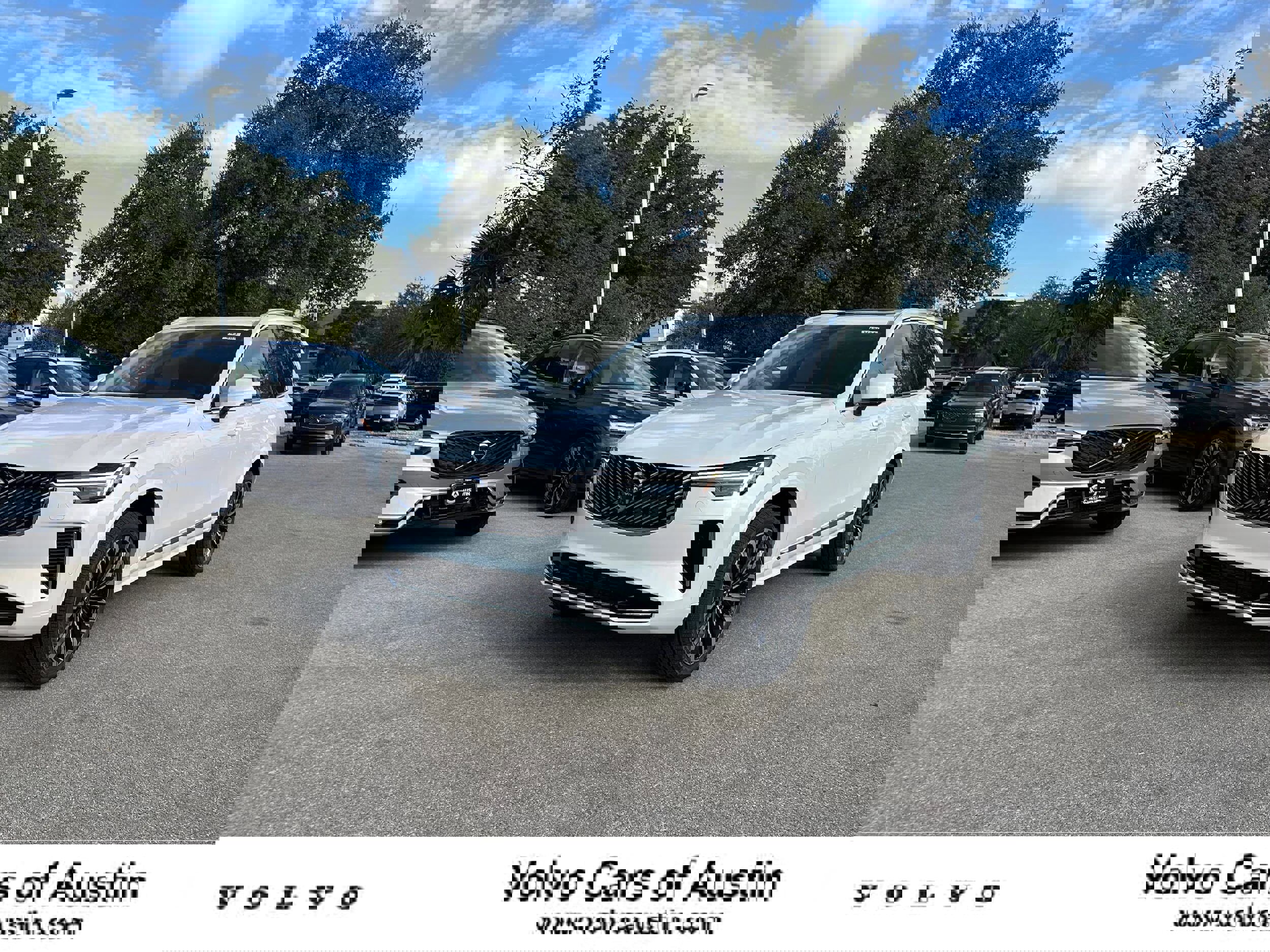 New 2026 Volvo XC90 B5 Plus