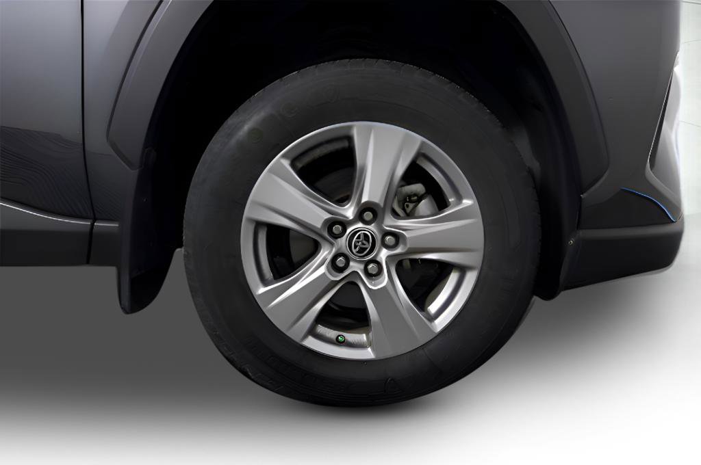 Used 2023 Toyota RAV4 XLE w/ Convenience Package image 34