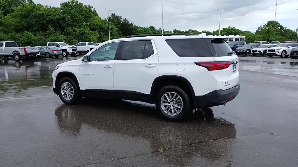 Certified 2023 Chevrolet Traverse LT FWD image 6
