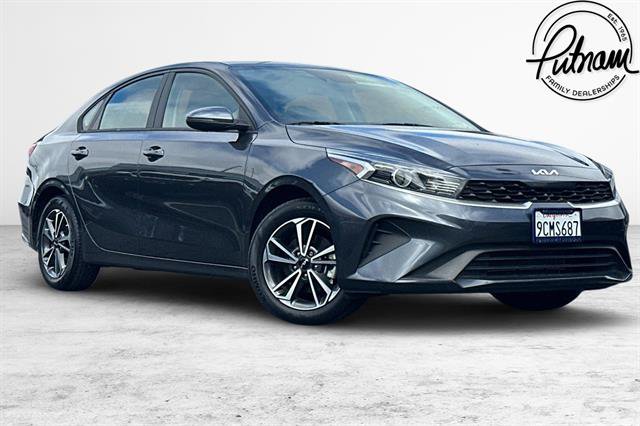 Used 2023 Kia Forte LXS w/ LXS Technology Package