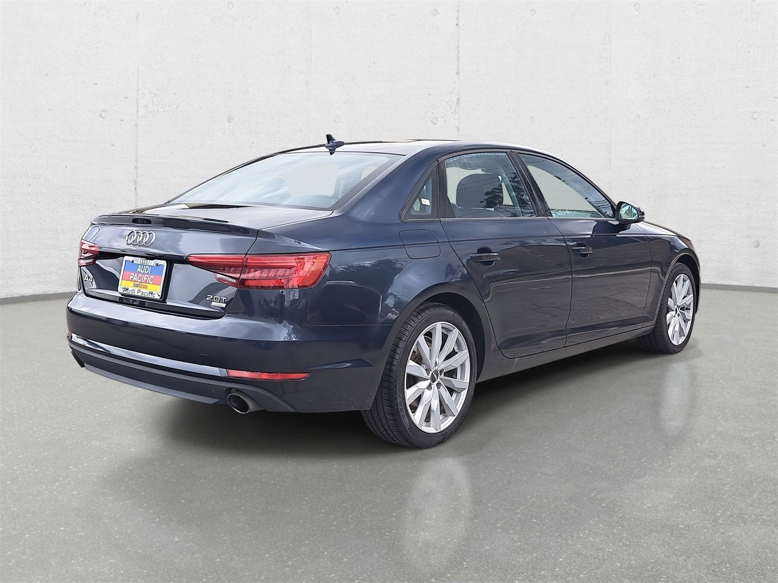 Used 2017 Audi A4 2.0T Ultra Premium image 5