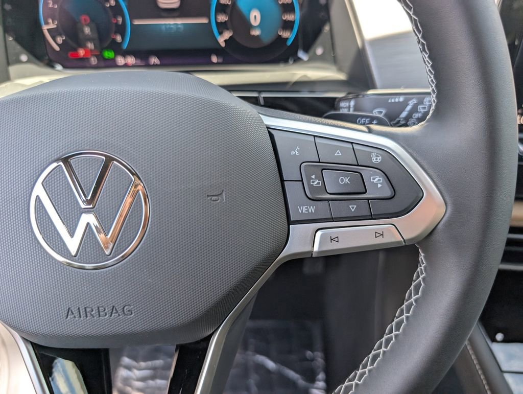 New 2025 Volkswagen Atlas Cross Sport SE image 16