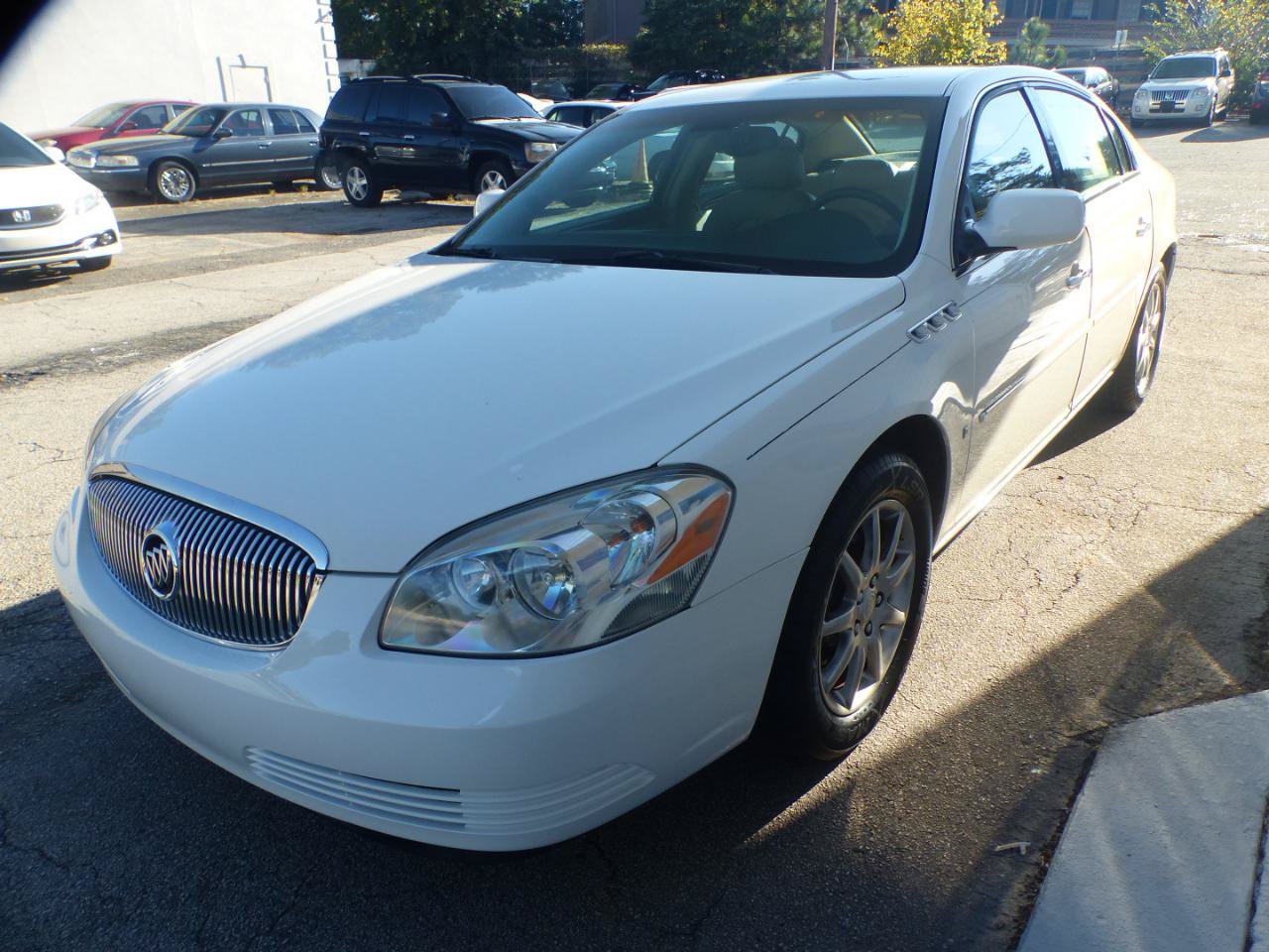 Used 2007 Buick Lucerne CXL FWD image 2