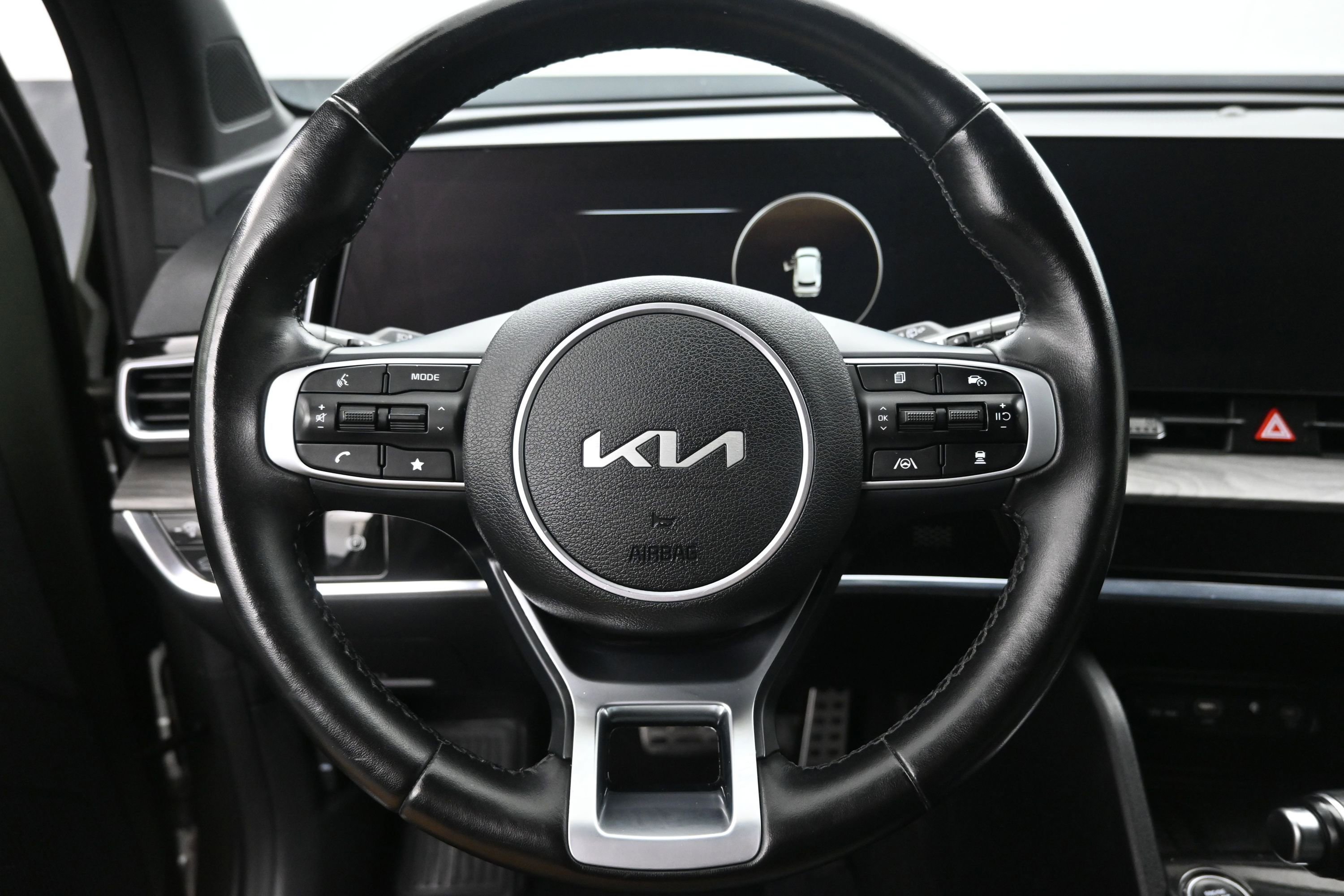 Used 2023 Kia Sportage X-Pro AWD/4WD image 13