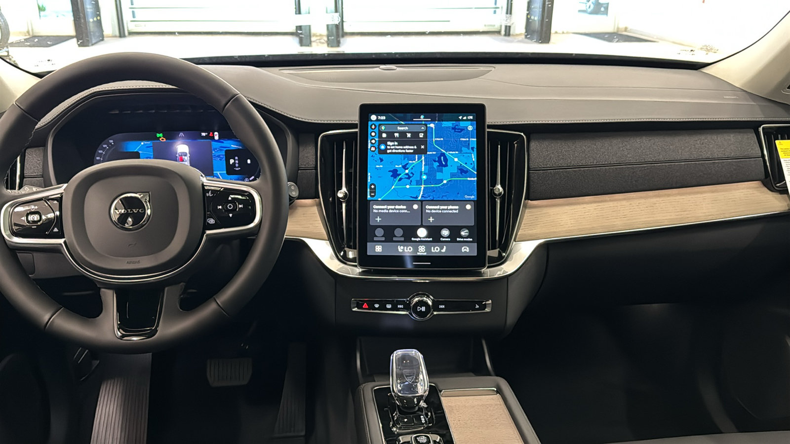New 2027 Volvo XC60 B5 Core AWD/4WD image 11
