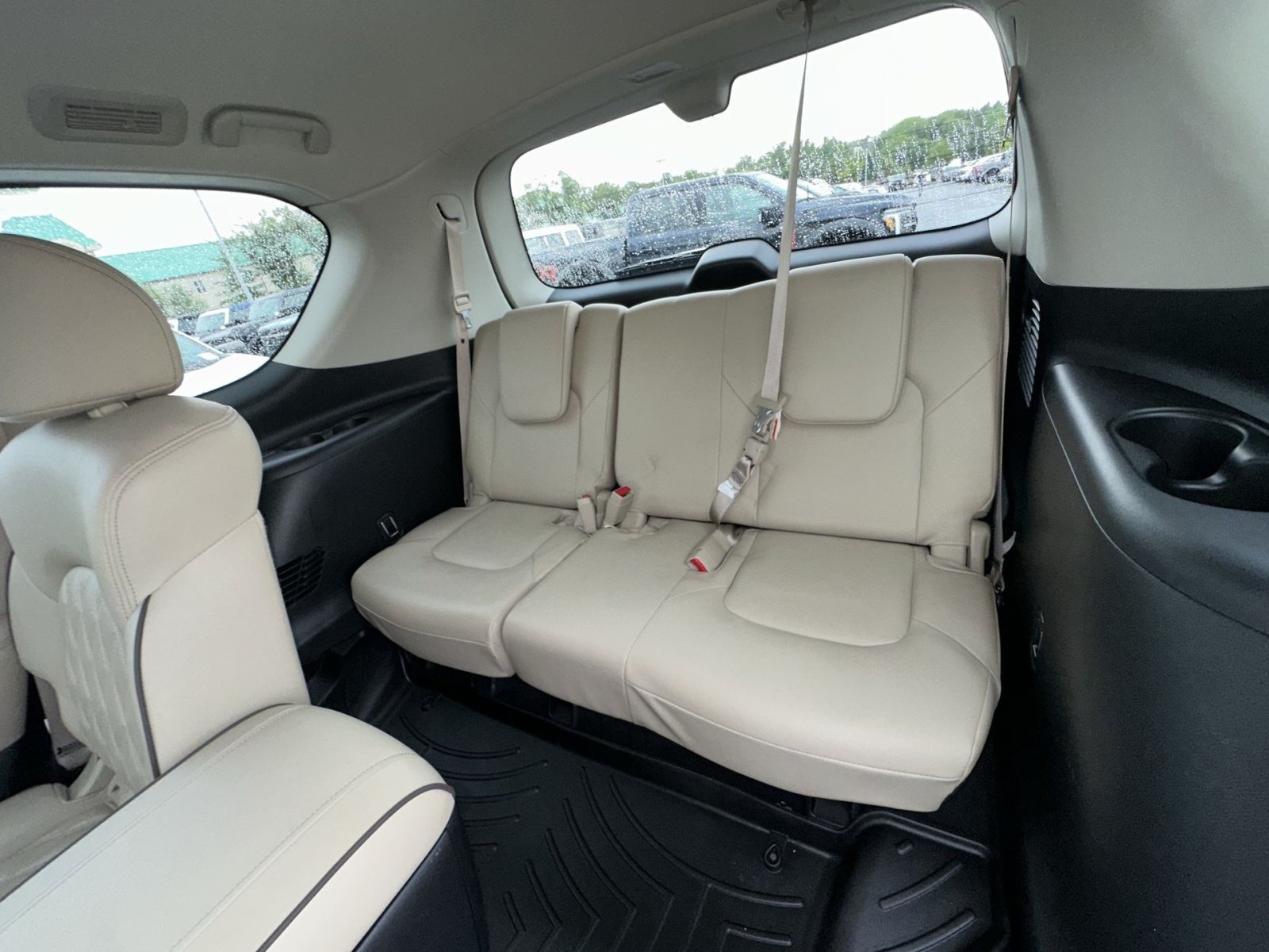 Used 2023 Nissan Armada Platinum w/ Captain's Chairs Package AWD/4WD image 34