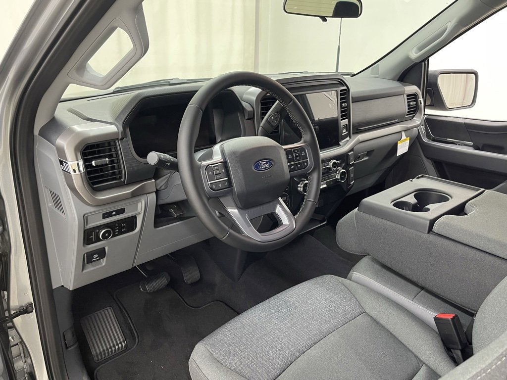 New 2025 Ford F150 XLT w/ Equipment Group 301A Standard image 20