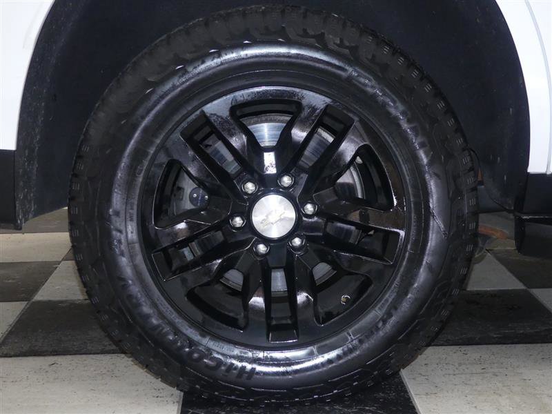 Used 2021 Chevrolet Tahoe LT image 36