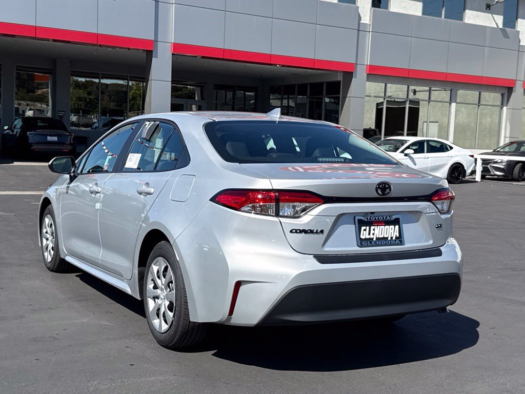 New 2027 Toyota Corolla LE FWD image 8