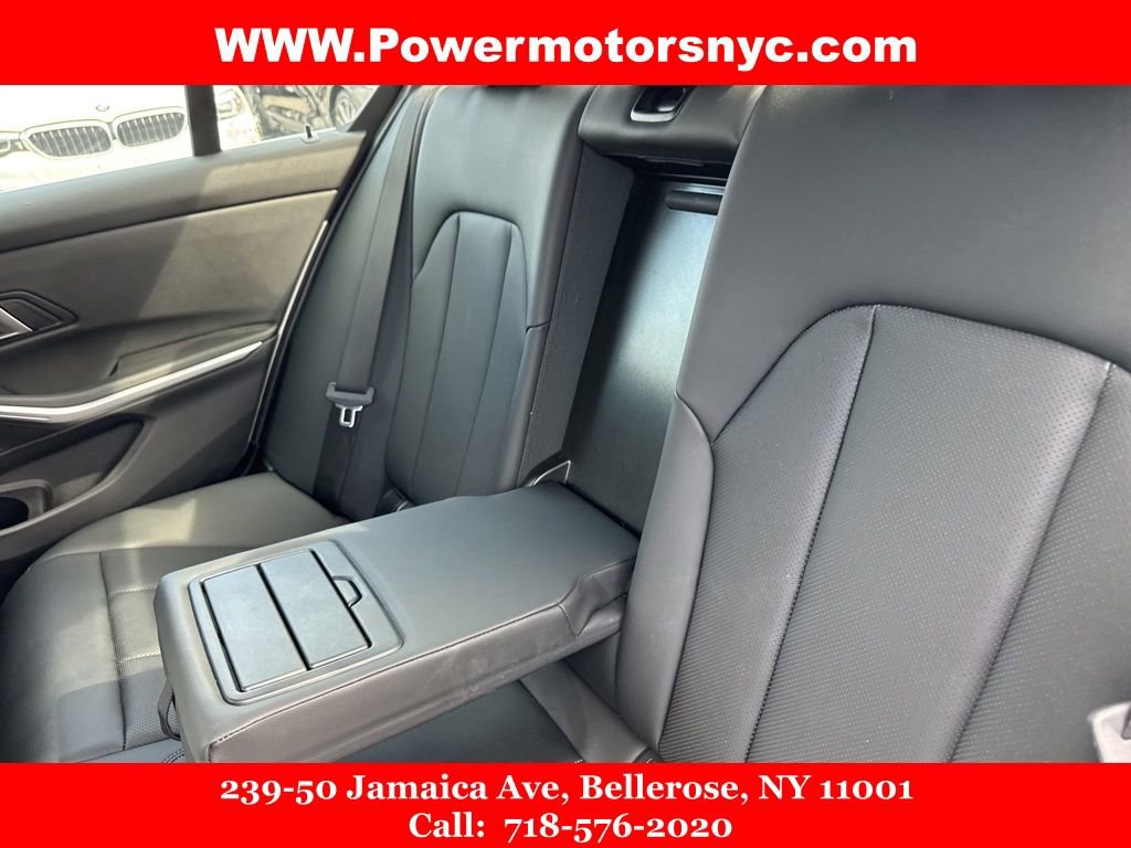 Used 2024 BMW 330i xDrive Sedan image 25