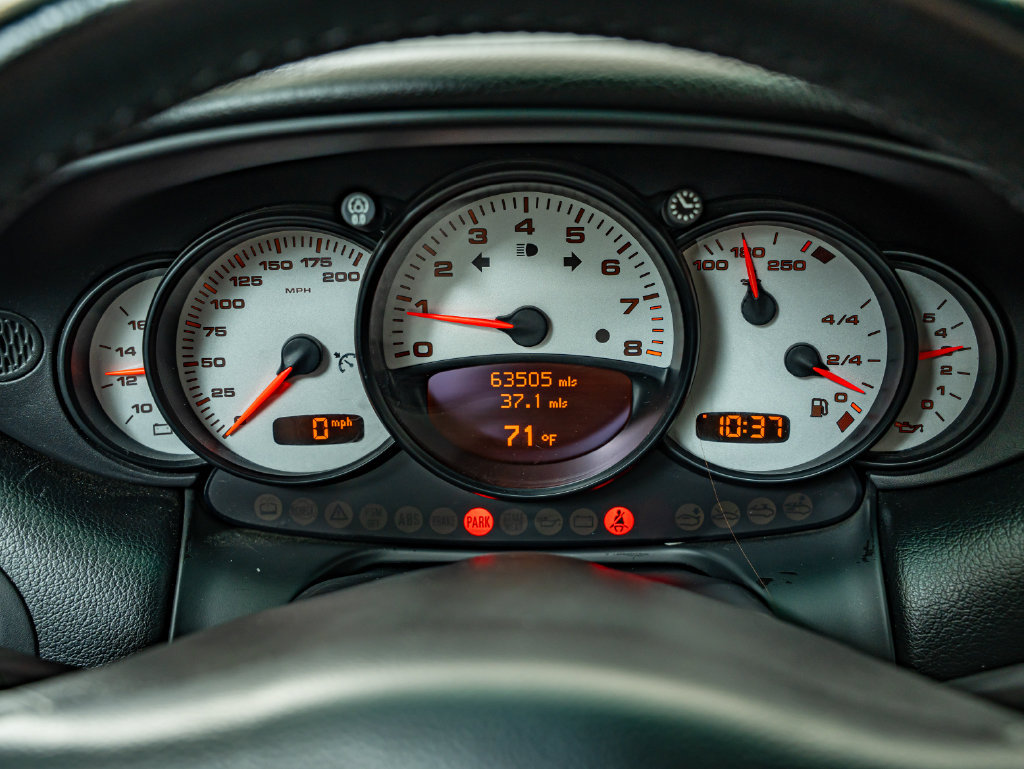 Used 2003 Porsche 911 Carrera RWD image 34