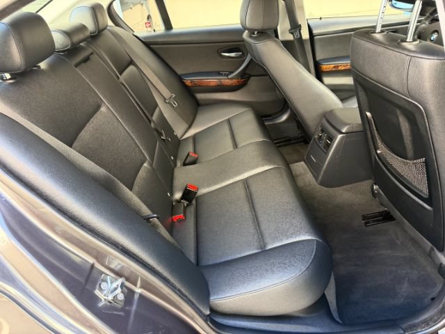 Used 2008 BMW 328i Sedan RWD image 15