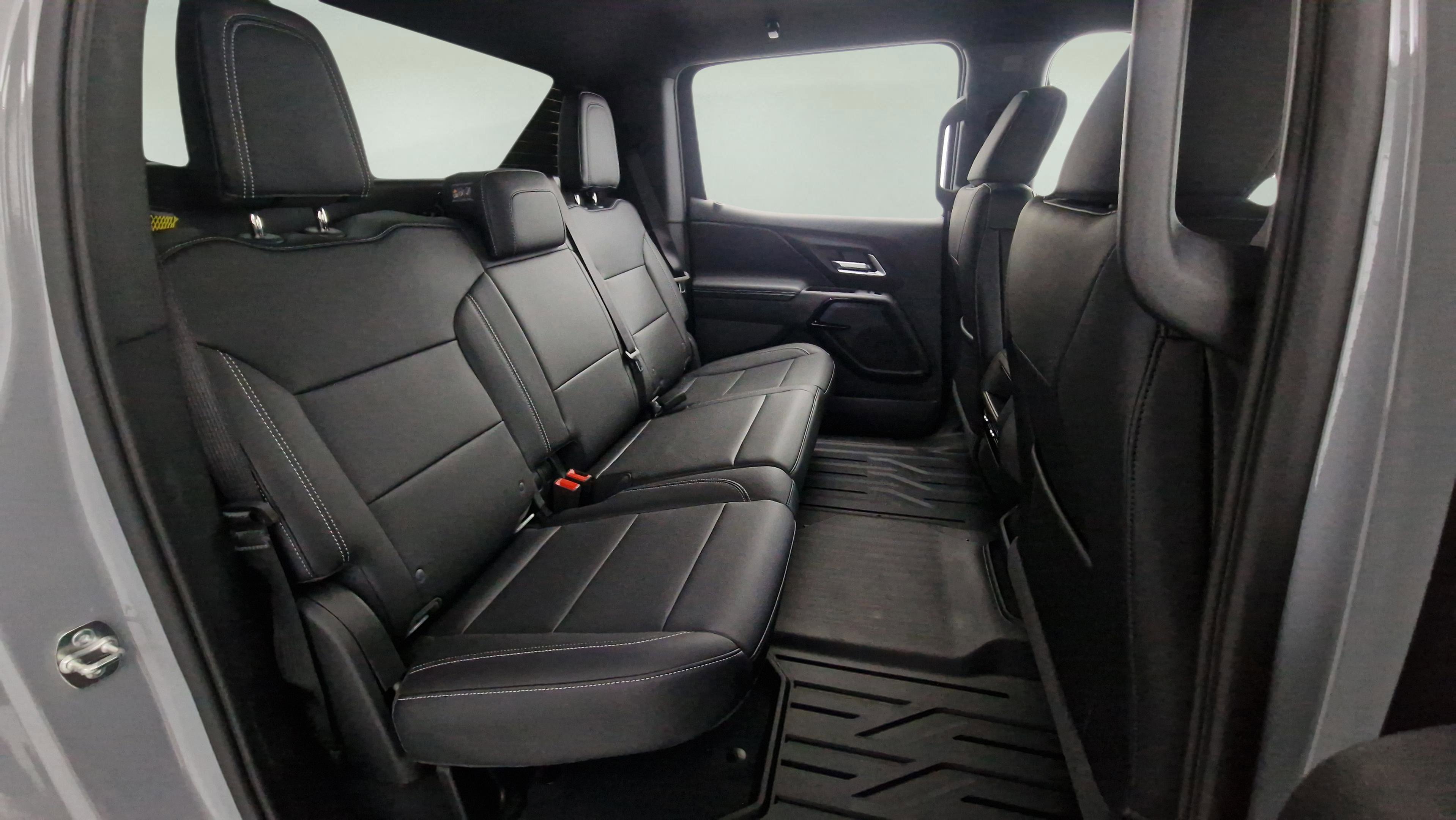 New 2026 Chevrolet Silverado EV LT image 24