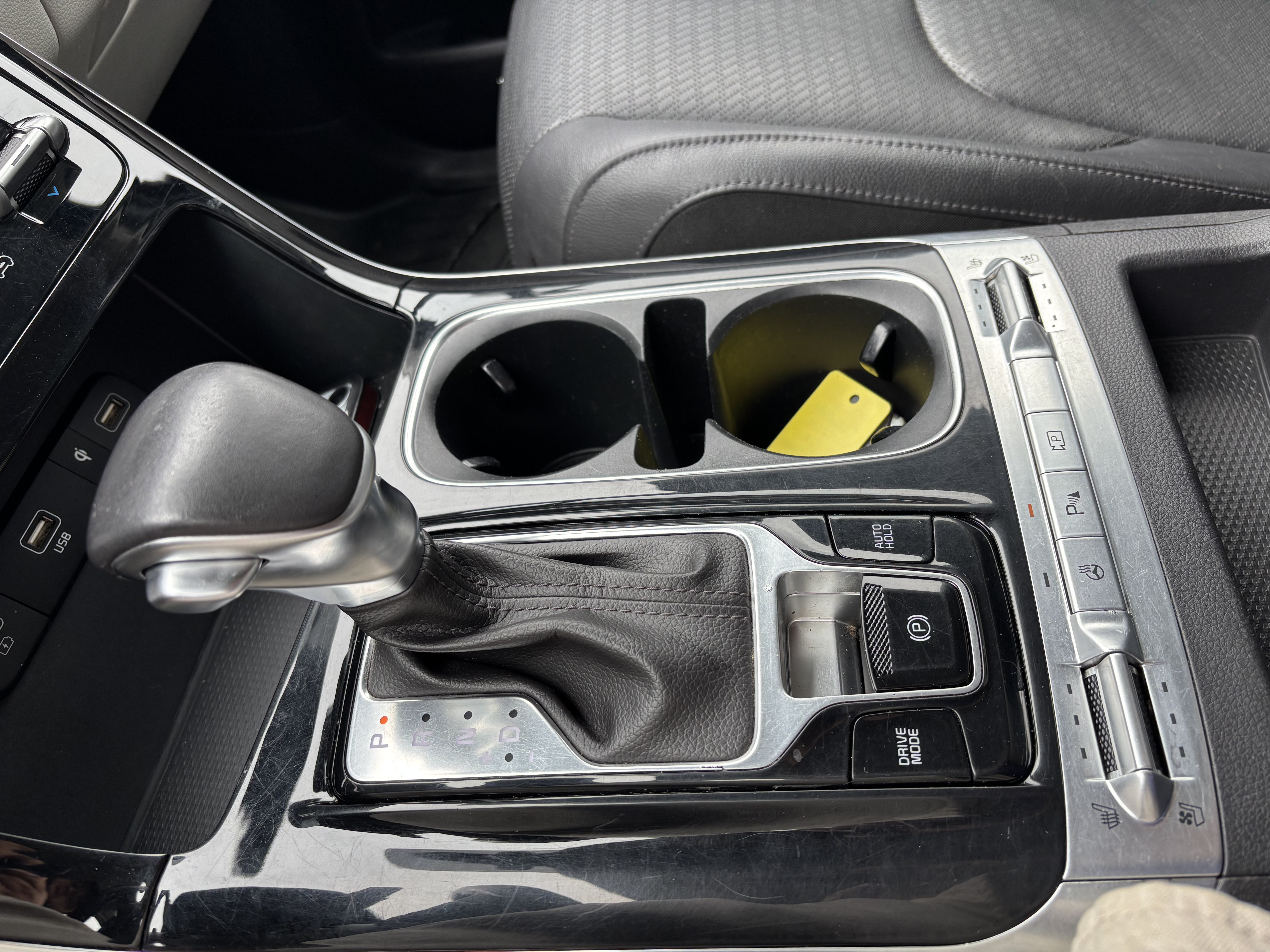 Used 2024 Kia Carnival SX Prestige FWD image 25