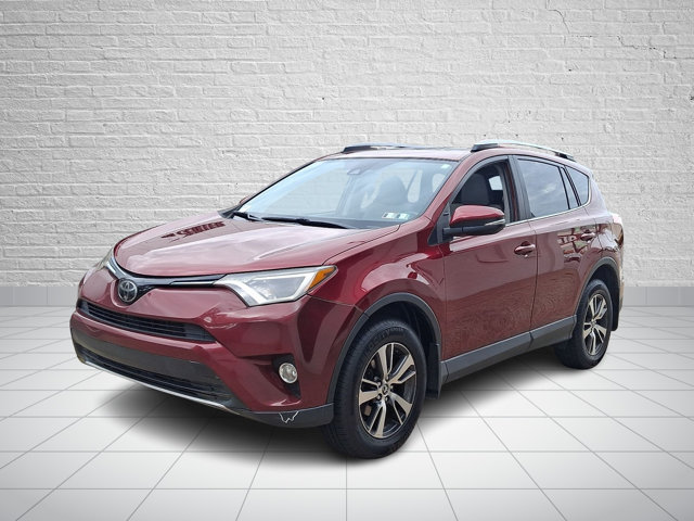 Used 2018 Toyota RAV4 XLE w/ Plus Extra Value Package AWD/4WD image 3