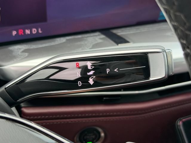 Certified 2025 Cadillac Escalade ESV Premium Luxury w/ Touring Package AWD/4WD image 34