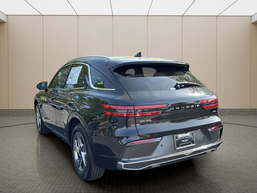 Certified 2026 Genesis GV70 2.5T image 3