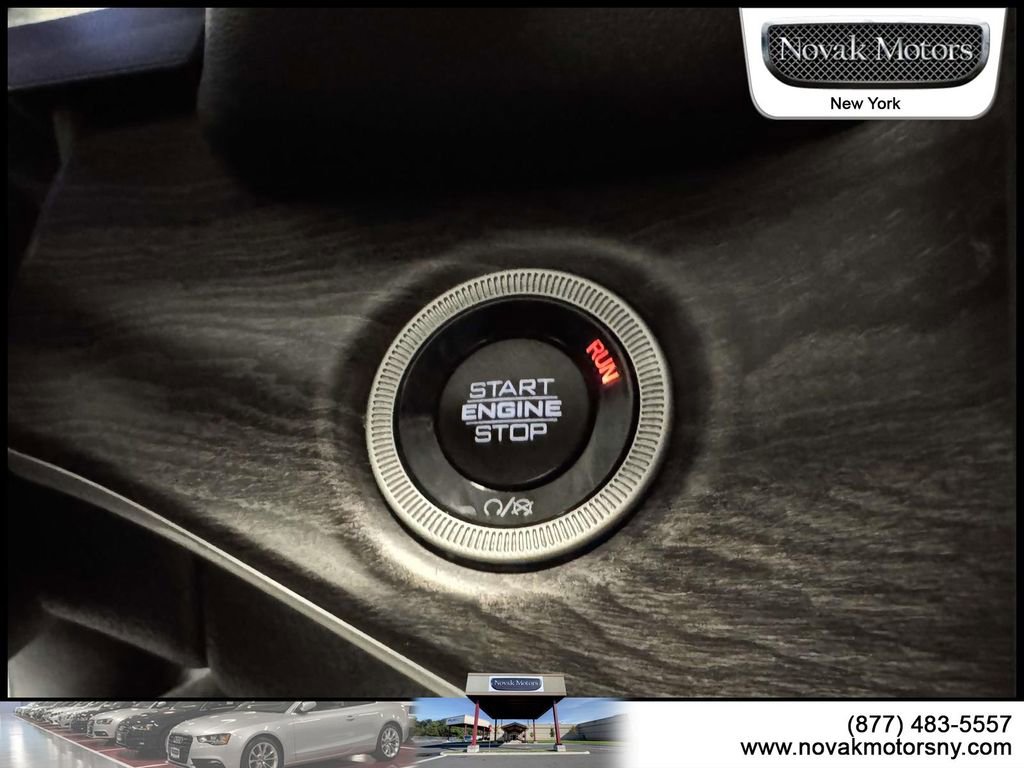 Used 2022 Jeep Grand Cherokee Limited image 22