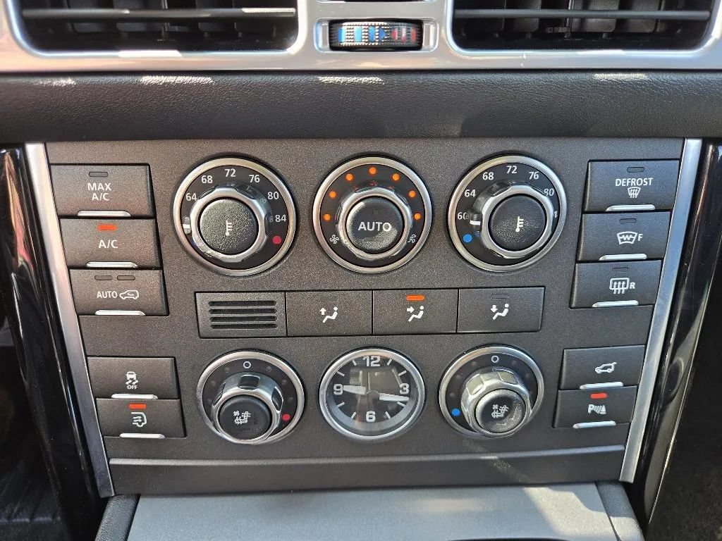 Used 2012 Land Rover Range Rover Supercharged AWD/4WD image 35