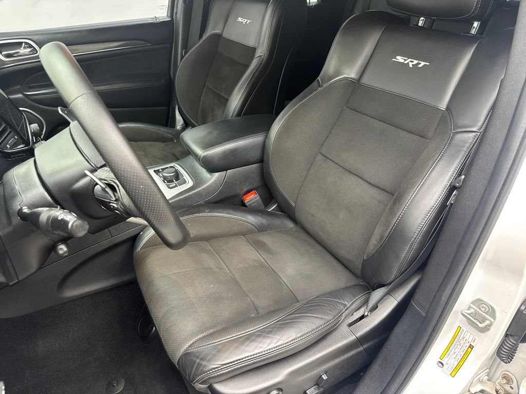 Used 2020 Jeep Grand Cherokee SRT AWD/4WD image 20
