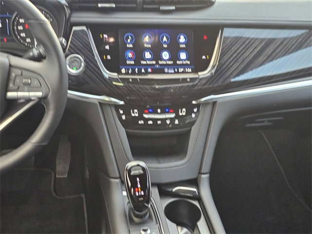 New 2025 Cadillac XT6 Premium Luxury w/ Technology Package image 17