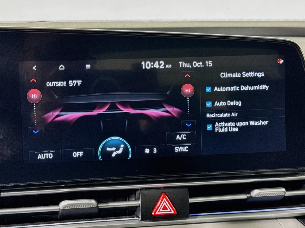 Used 2025 Hyundai Elantra Limited FWD image 37