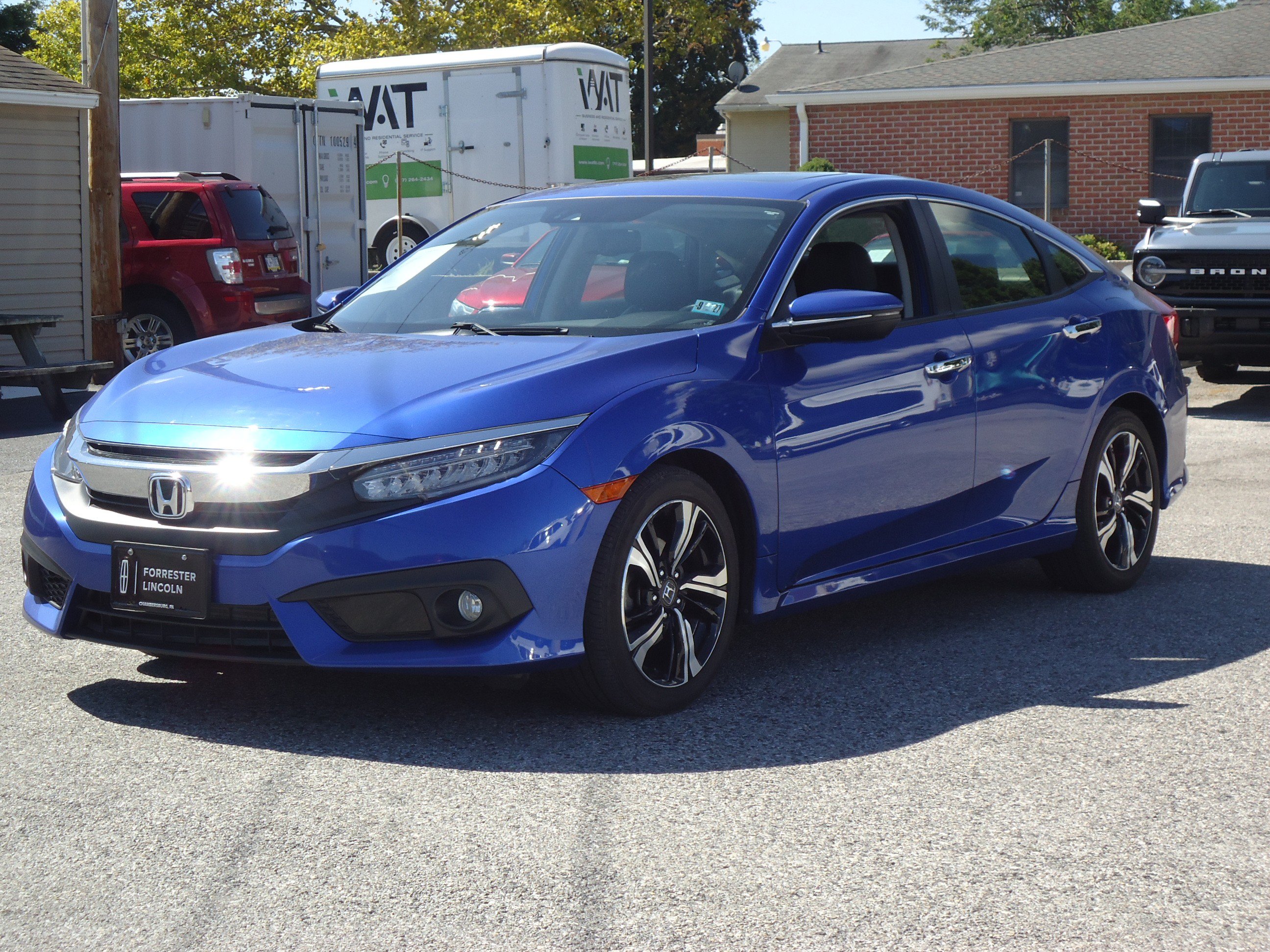 Used 2018 Honda Civic Touring image 7