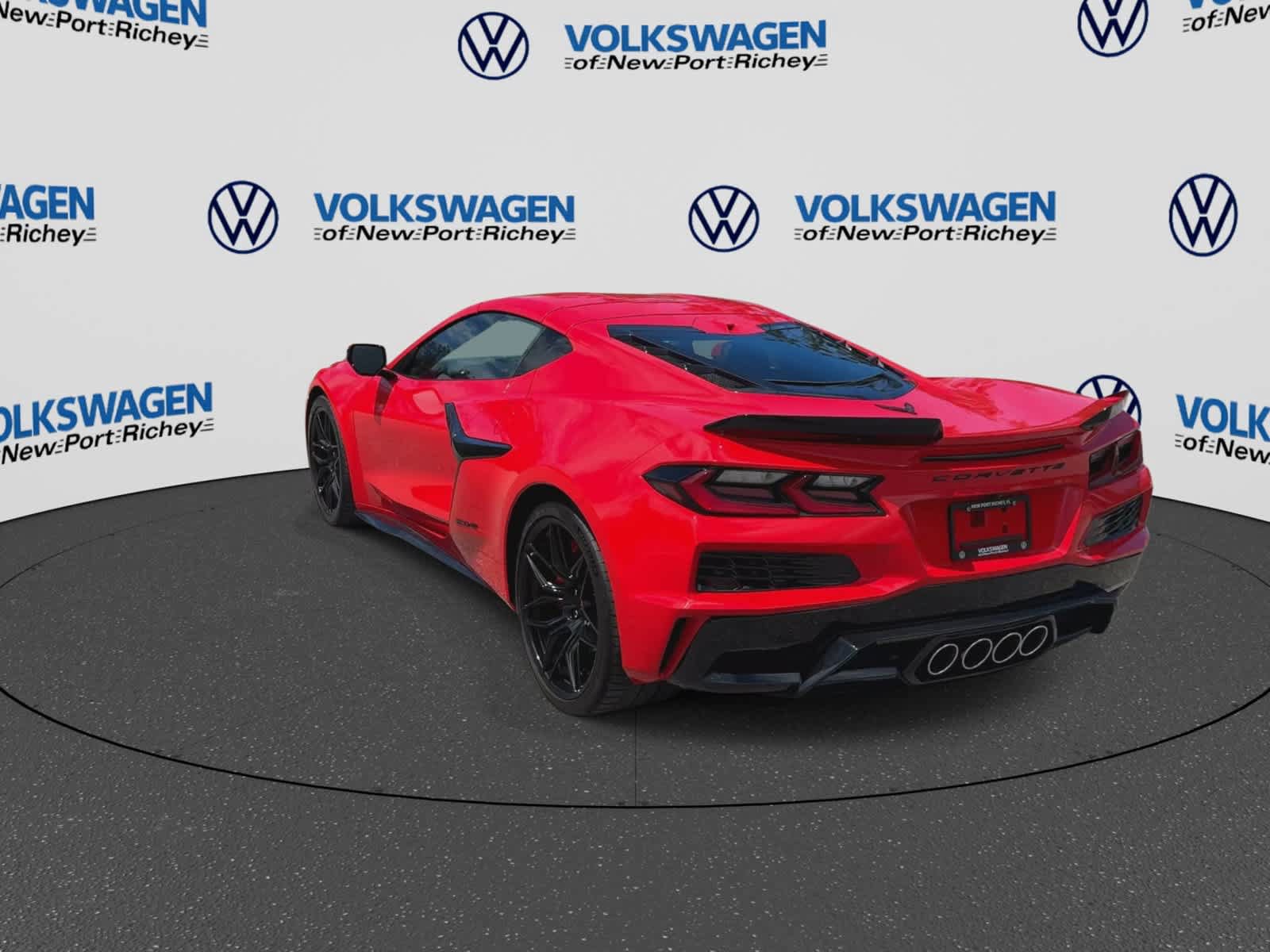 Used 2024 Chevrolet Corvette Z06 RWD image 6