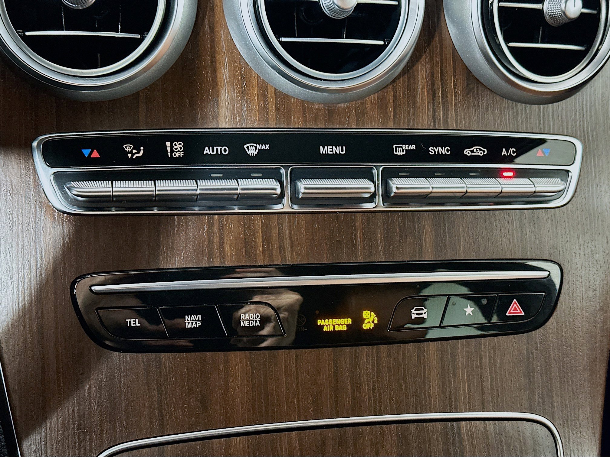Certified 2022 Mercedes-Benz GLC 43 AMG 4MATIC image 16