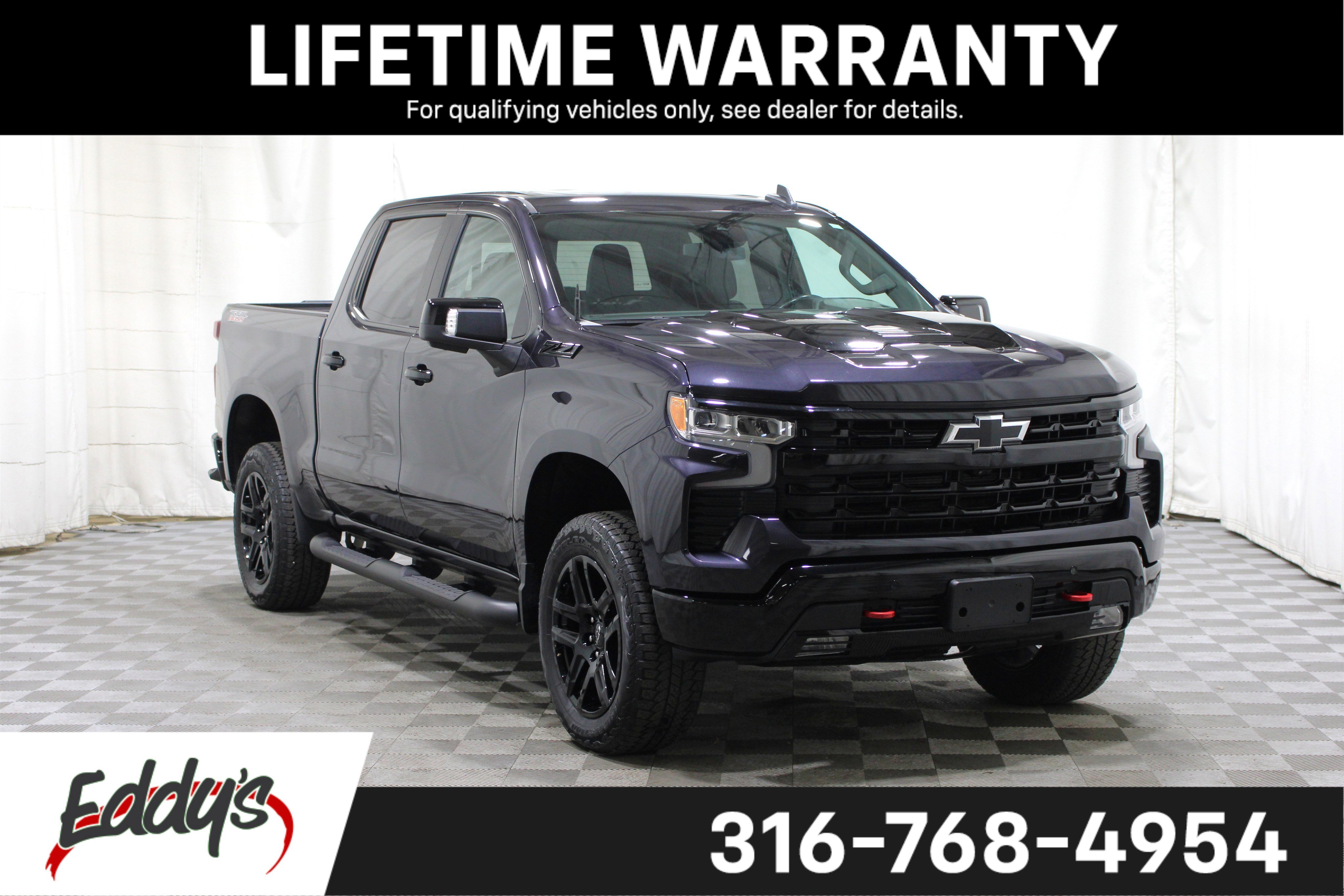 Used 2024 Chevrolet Silverado 1500 LT Trail Boss w/ LT Trail Boss Premium Package AWD/4WD image 1