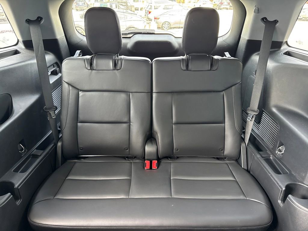 Used 2022 Ford Explorer XLT w/ Equipment Group 202A image 29