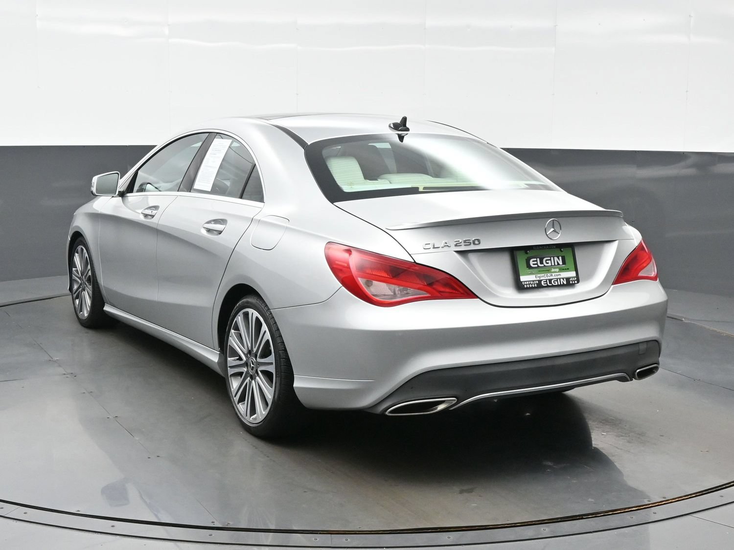 Used 2018 Mercedes-Benz CLA 250 image 5