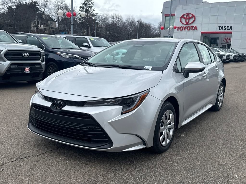 New 2026 Toyota Corolla LE image 3