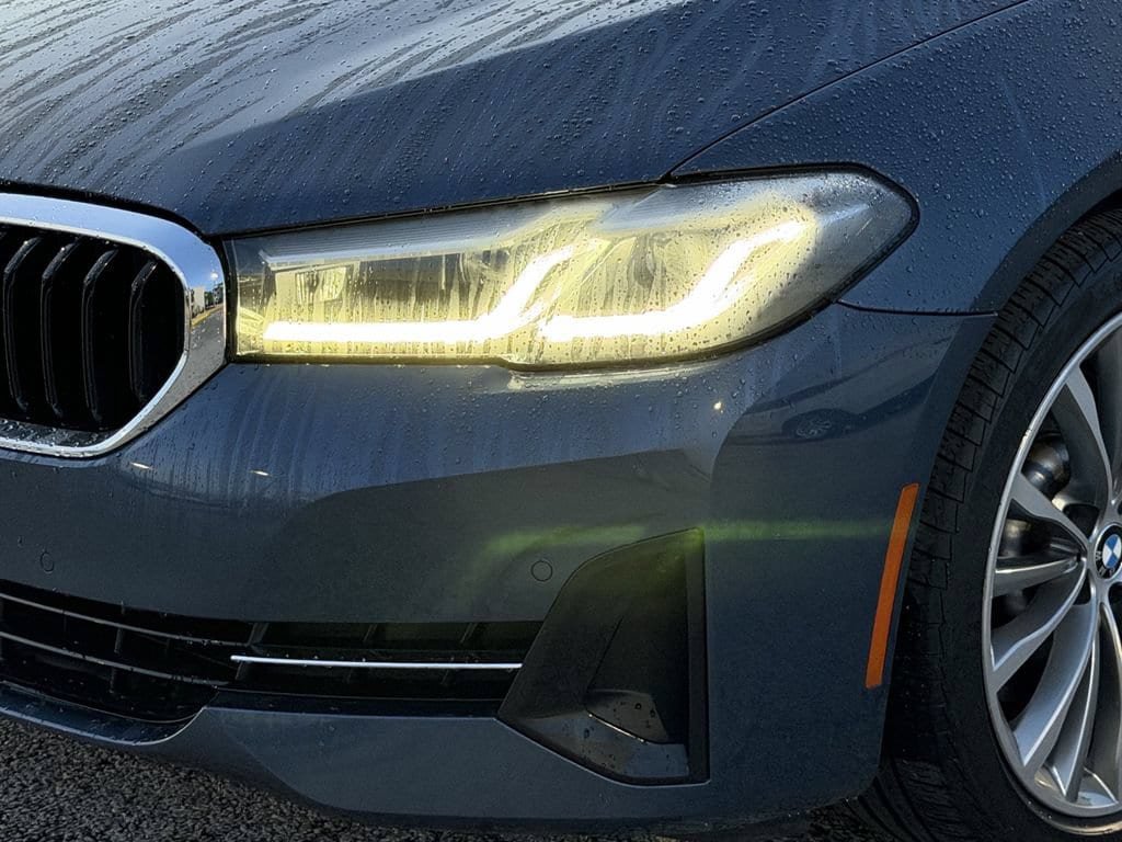 Used 2023 BMW 530i w/ Premium Package RWD image 10