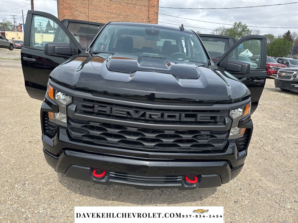 Used 2024 Chevrolet Silverado 1500 Custom Trail Boss w/ LPO, Dark Essentials Package image 33