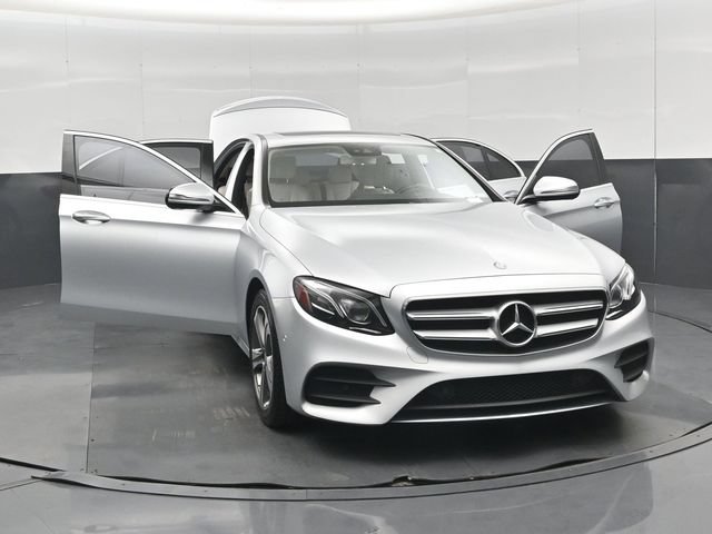 Used 2017 Mercedes-Benz E 300 4MATIC image 59