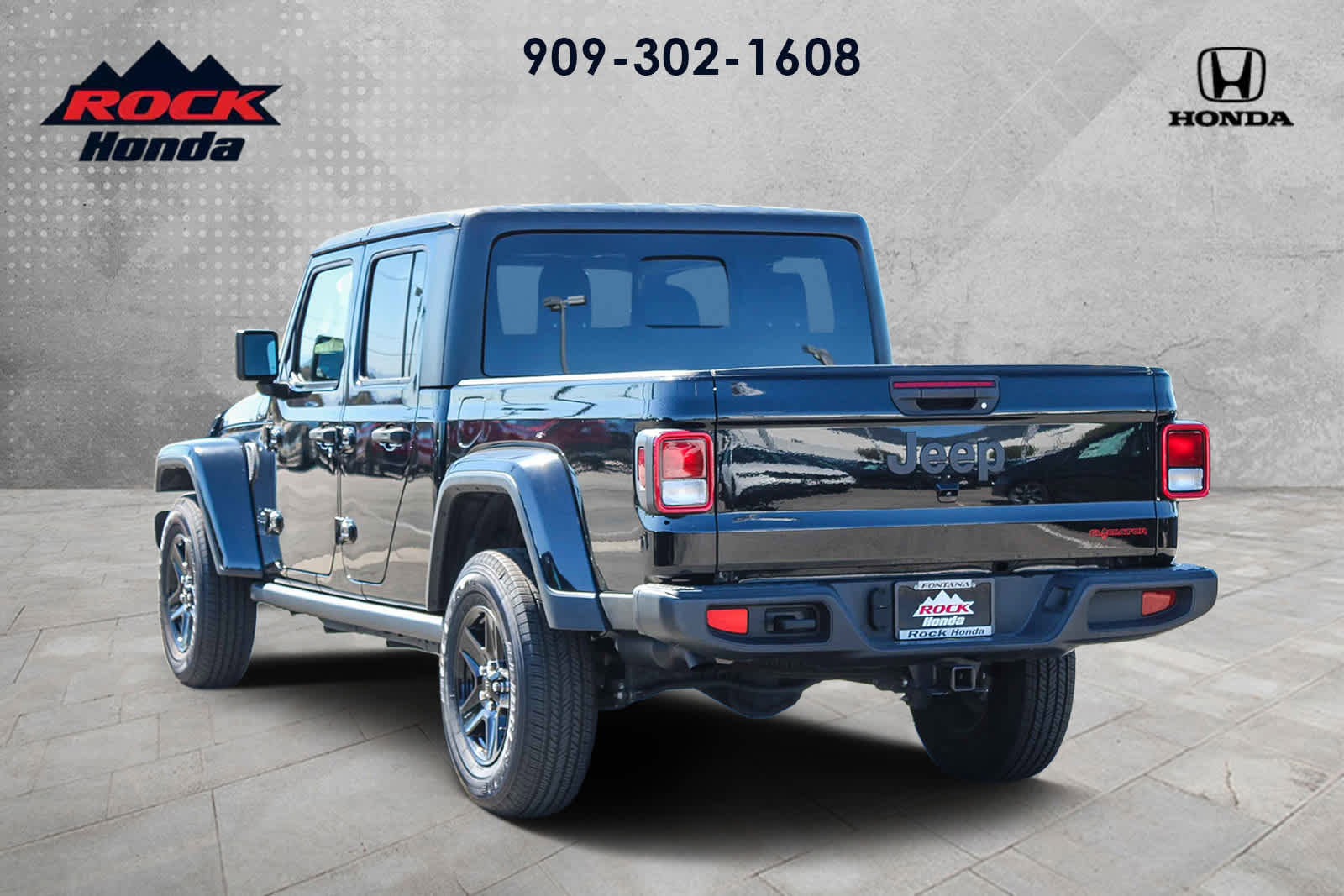 Used 2021 Jeep Gladiator Sport image 6