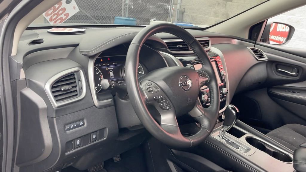 Used 2020 Nissan Murano SV AWD/4WD image 7