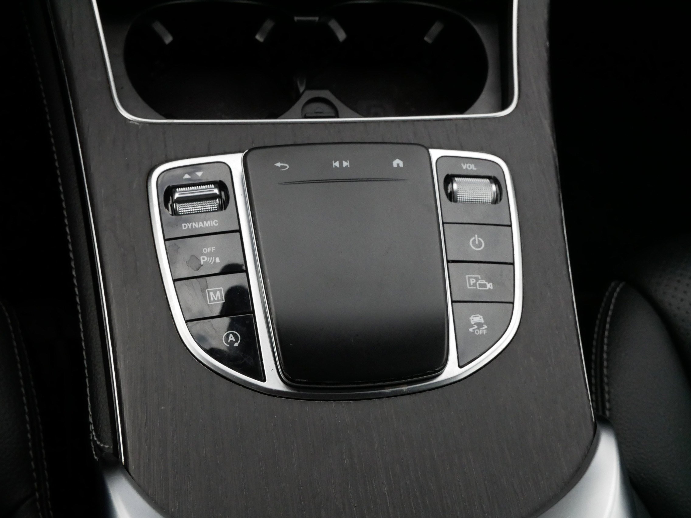 Used 2021 Mercedes-Benz GLC 300 4MATIC image 24