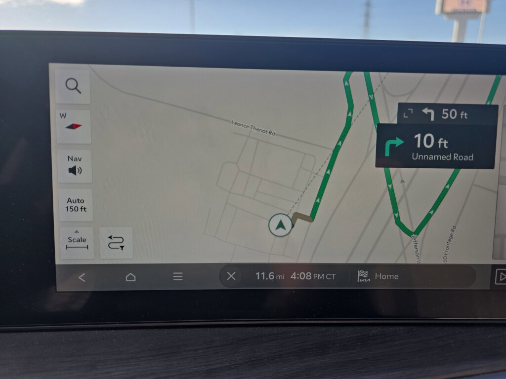 Used 2025 Kia Sorento SX image 12