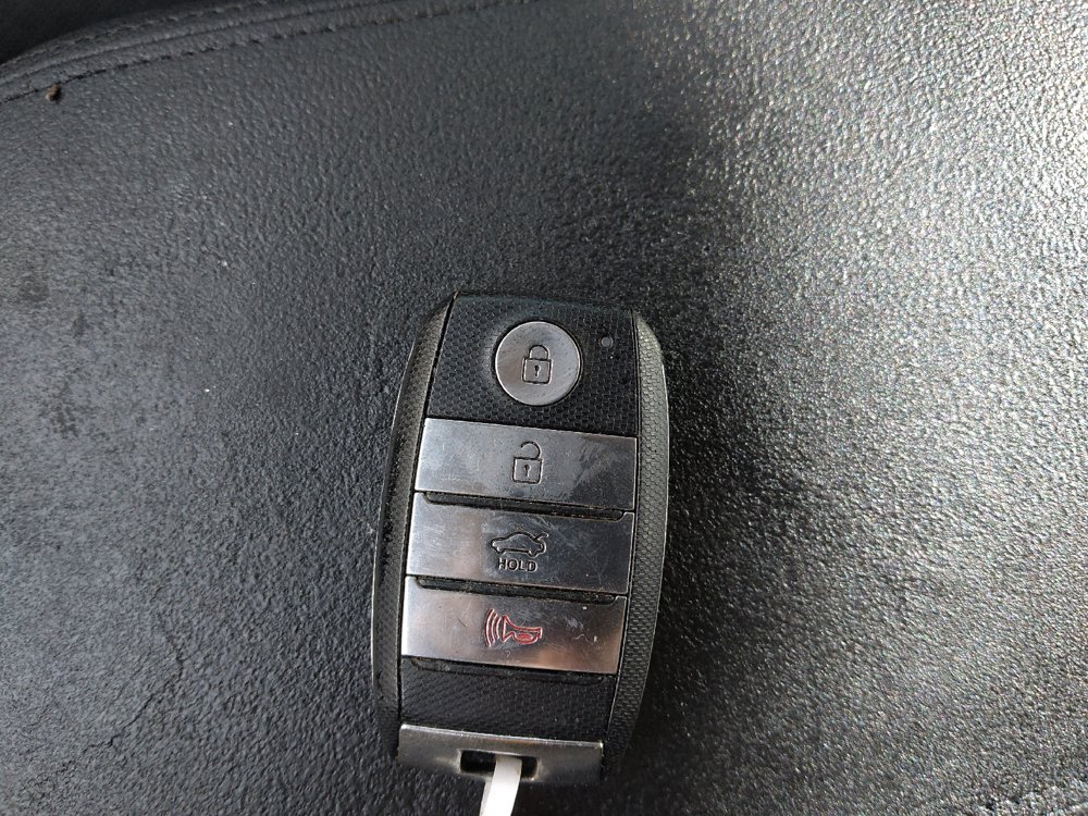 Used 2016 Kia Optima EX w/ Premium Package FWD image 32